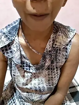 sunny sweet online show from June 25, 2026, 2:55 am