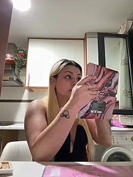 NoeliaGarcia17 online show from July 16, 2026, 10:05 pm