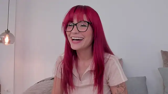 Snapshot of mae_lyra chatting on July 11, 2026, 12:08 pm mae lyra online show from July 11, 2026, 12:08 pm