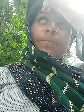 Soniya pandit online show from July 27, 2026, 5:03 am