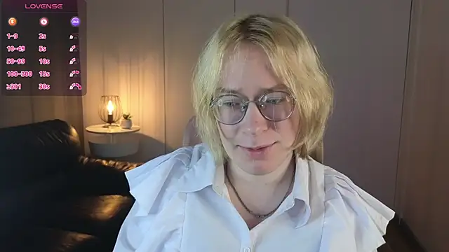 Amanda Butlerr online show from June 29, 2026, 7:25 am