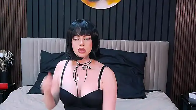 MilanaCeleste online show from November 19, 2025, 5:35 pm