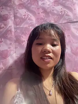 Ngoc-bbi online show from May 17, 2026, 12:19 am
