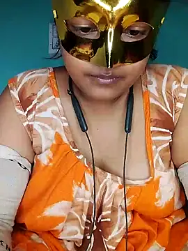 Snapshot of mimi87hoty chatting on April 28, 2026, 4:56 pm mimi87hoty online show from April 28, 2026, 4:56 pm