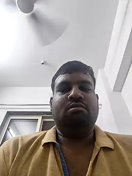 vinay smalldick online show from July 6, 2026, 3:58 pm