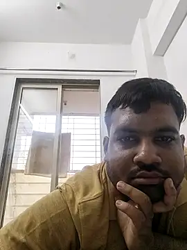 vinay smalldick online show from July 7, 2026, 4:04 am