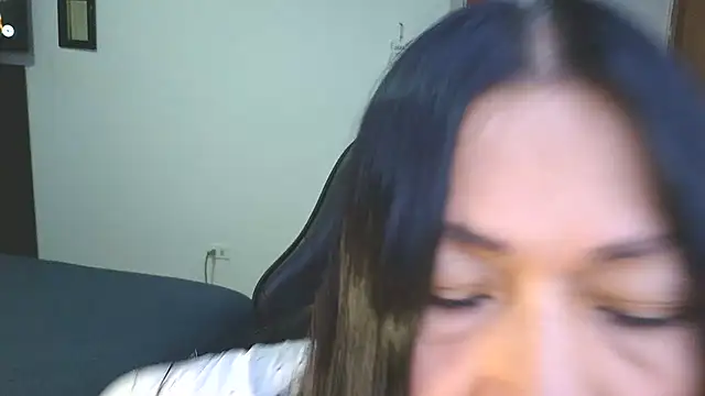 Snapshot of LissafeetHott chatting on June 30, 2026, 11:39 pm LissafeetHott online show from June 30, 2026, 11:39 pm