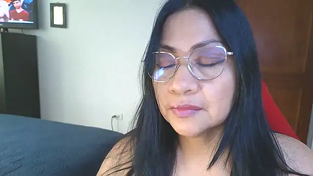 Snapshot of LissafeetHott chatting on July 10, 2026, 9:50 pm LissafeetHott online show from July 10, 2026, 9:50 pm