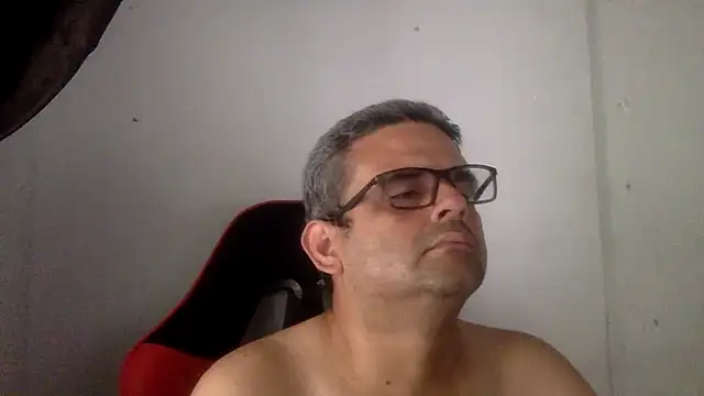 Snapshot of Katracho6969 chatting on June 24, 2026, 7:13 pm Katracho6969 online show from June 24, 2026, 7:13 pm