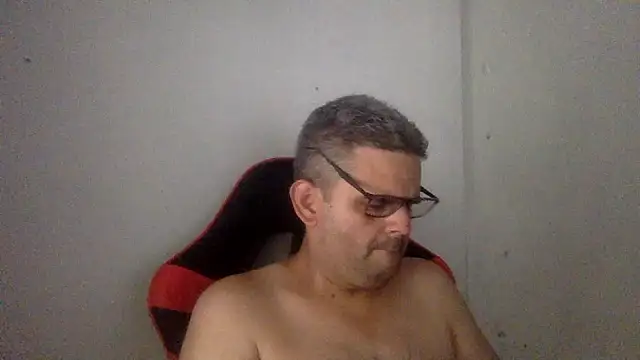 Snapshot of Katracho6969 chatting on July 10, 2026, 6:10 pm Katracho6969 online show from July 10, 2026, 6:10 pm