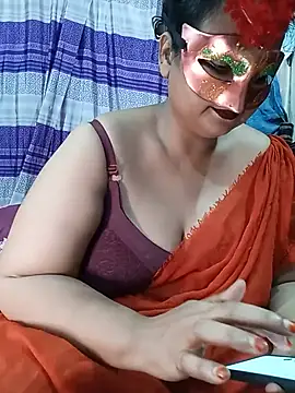 Tanisha-Chy online show from June 14, 2026, 5:59 pm
