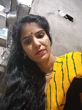 Riya jaan12 online show from June 1, 2026, 7:48 pm
