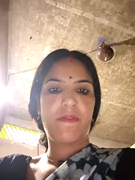 Riya jaan12 online show from June 5, 2026, 1:28 pm