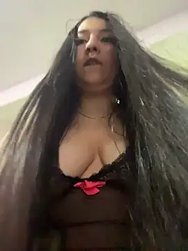 evelyn 1702 online show from June 26, 2026, 6:34 pm