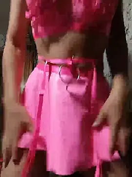 Lietta  online show from August 6, 2026, 8:33 pm