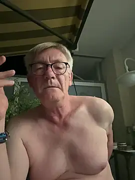 Snapshot of randyandy67 chatting on July 29, 2026, 10:30 pm randyandy67 online show from July 29, 2026, 10:30 pm