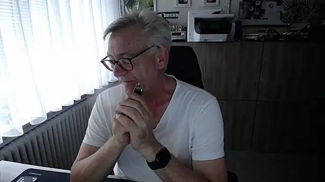 Snapshot of randyandy67 chatting on July 31, 2026, 6:24 am randyandy67 online show from July 31, 2026, 6:24 am