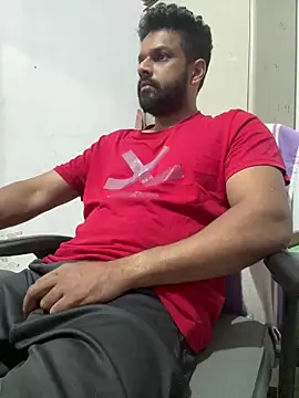 Vineeth3906 online show from June 14, 2026, 4:53 pm