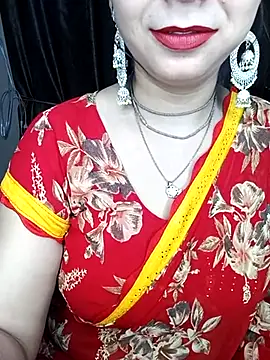 Snapshot of Oh_011 chatting on July 17, 2026, 4:45 pm Oh 011 online show from July 17, 2026, 4:45 pm
