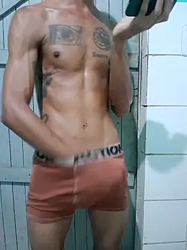 lcsexy45 online show from June 18, 2026, 4:55 pm