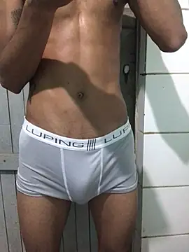 lcsexy45 online show from June 19, 2026, 10:46 pm