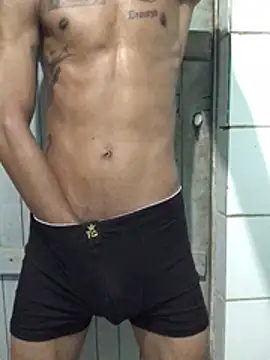 lcsexy45 online show from June 20, 2026, 1:36 pm