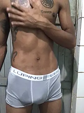 lcsexy45 online show from July 12, 2026, 4:31 pm
