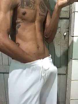 lcsexy45 online show from July 17, 2026, 5:07 pm