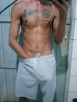 lcsexy45 online show from August 5, 2026, 10:44 pm