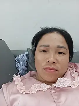 Snapshot of sumy-00 chatting on June 13, 2026, 3:43 pm sumy-00 online show from June 13, 2026, 3:43 pm