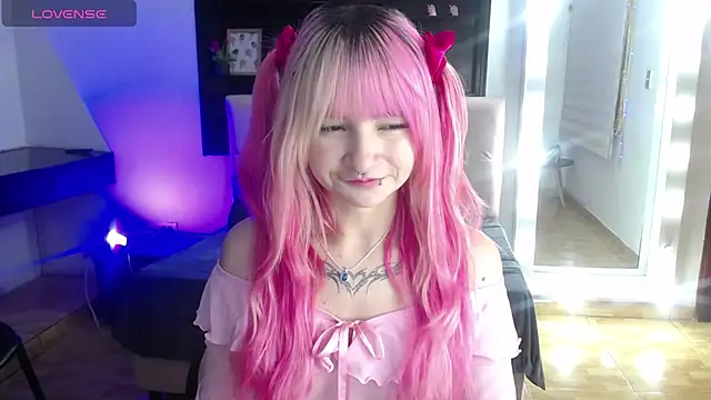  Charlotte Collins  online show from July 1, 2026, 4:29 pm