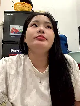Snapshot of LylyBaby1888 chatting on January 9, 2026, 1:41 am LylyBaby1888 online show from January 9, 2026, 1:41 am