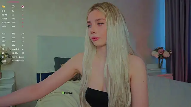  sophielov online show from June 15, 2026, 1:24 pm