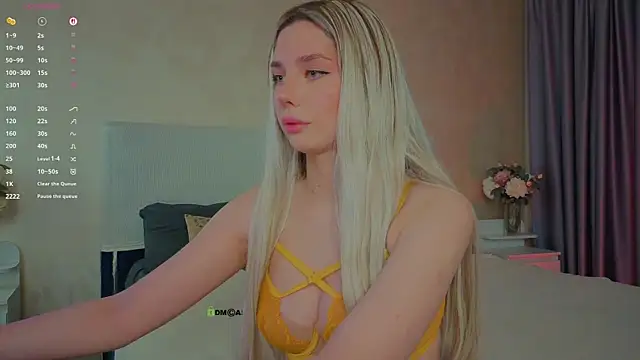  sophielov online show from June 26, 2026, 8:46 pm