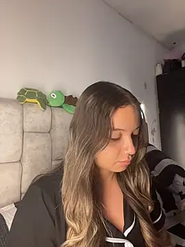 AnnyLopezzz  online show from June 23, 2026, 10:24 am