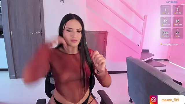 Scarlett Luxe online show from June 1, 2026, 1:57 pm