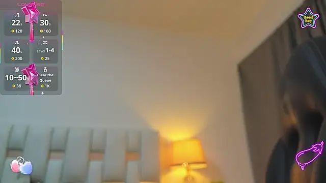 iamCharlotte19 online show from July 2, 2026, 7:53 pm