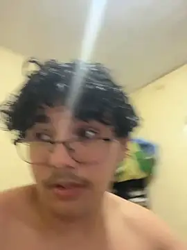 Casal-foda braba online show from August 3, 2026, 5:28 am