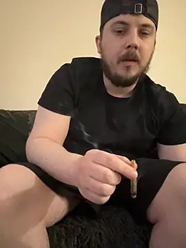 Snapshot of XXKieran chatting on July 1, 2026, 1:45 pm XXKieran online show from July 1, 2026, 1:45 pm