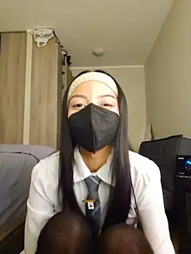 Snapshot of Liarmosca21 chatting on June 13, 2026, 2:20 am Liarmosca21 online show from June 13, 2026, 2:20 am