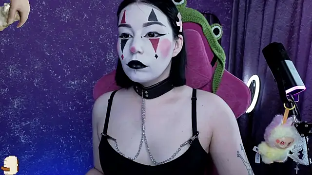 Snapshot of MargarettRose chatting on July 15, 2026, 4:29 am MargarettRose online show from July 15, 2026, 4:29 am