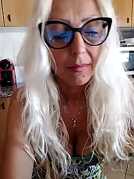  sexyBLONDE46  online show from July 5, 2026, 4:14 pm