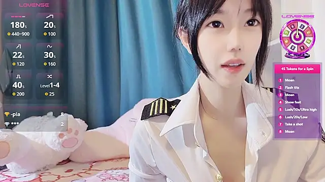 TuTu0066 online show from June 6, 2026, 1:27 pm
