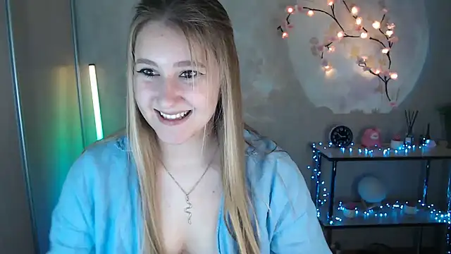 Snapshot of Milka_kamila chatting on July 23, 2026, 11:52 am Milka kamila online show from July 23, 2026, 11:52 am