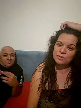 PerleRaree online show from June 15, 2026, 8:33 pm