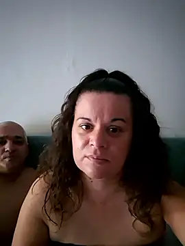 PerleRaree online show from June 18, 2026, 7:41 am
