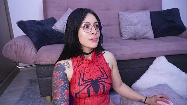SophiieCumsx online show from June 5, 2026, 6:52 am