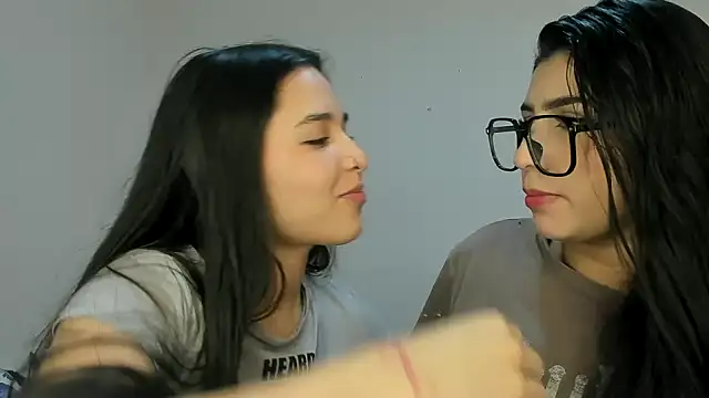 Sweet and Rous0 online show from January 19, 2026, 2:26 am