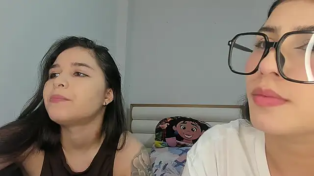 Sweet and Rous0 online show from April 30, 2026, 1:45 am