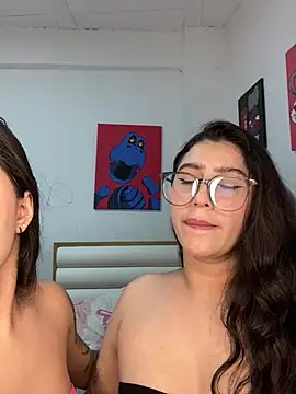 Snapshot of Sweet_and_Rous0 chatting on July 24, 2026, 5:16 am Sweet and Rous0 online show from July 24, 2026, 5:16 am